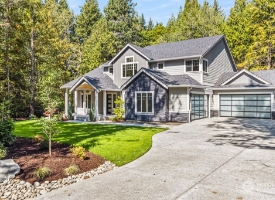 Image: 10704 Moller Drive NW 