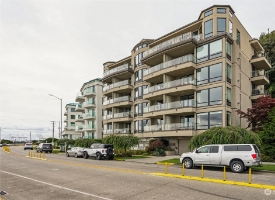 Image: 1005 Harbor Avenue SW 401