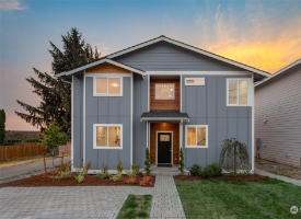 Image: 3058 44th Avenue NE 