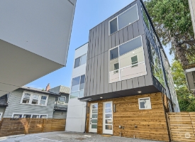 Image: 2212 10th Avenue E A