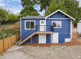 Image: 9604 11TH Avenue SW 