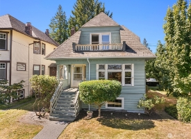 Image: 321 17th Avenue E 