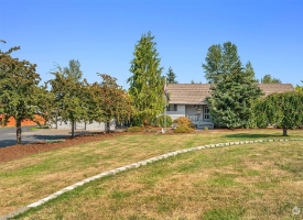 Image: 28605 28th Avenue E 