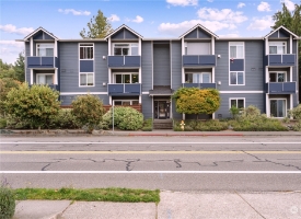 Image: 16528 5th Avenue NE 101