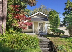 Image: 3304 7th Avenue W 