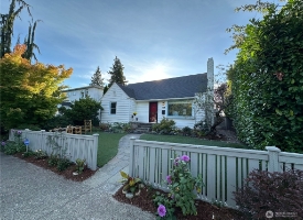 Image: 4839 36th Avenue NE 