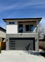 Image: 10452 3rd Avenue SW 