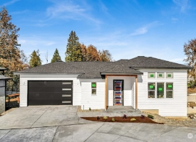 Image: 8721 Semiahmoo Drive 