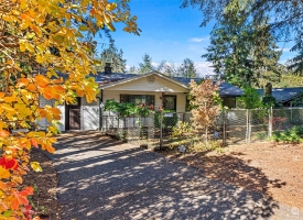 Image: 14208 Meadowlark Drive NW 