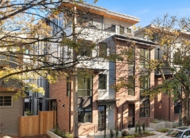 Image: 1228 15th Avenue E 